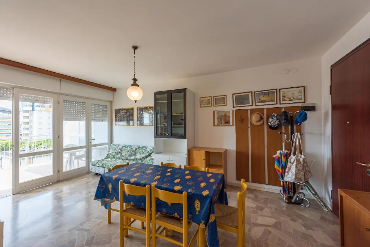 Condominio Vania Бибионе Апартаменты